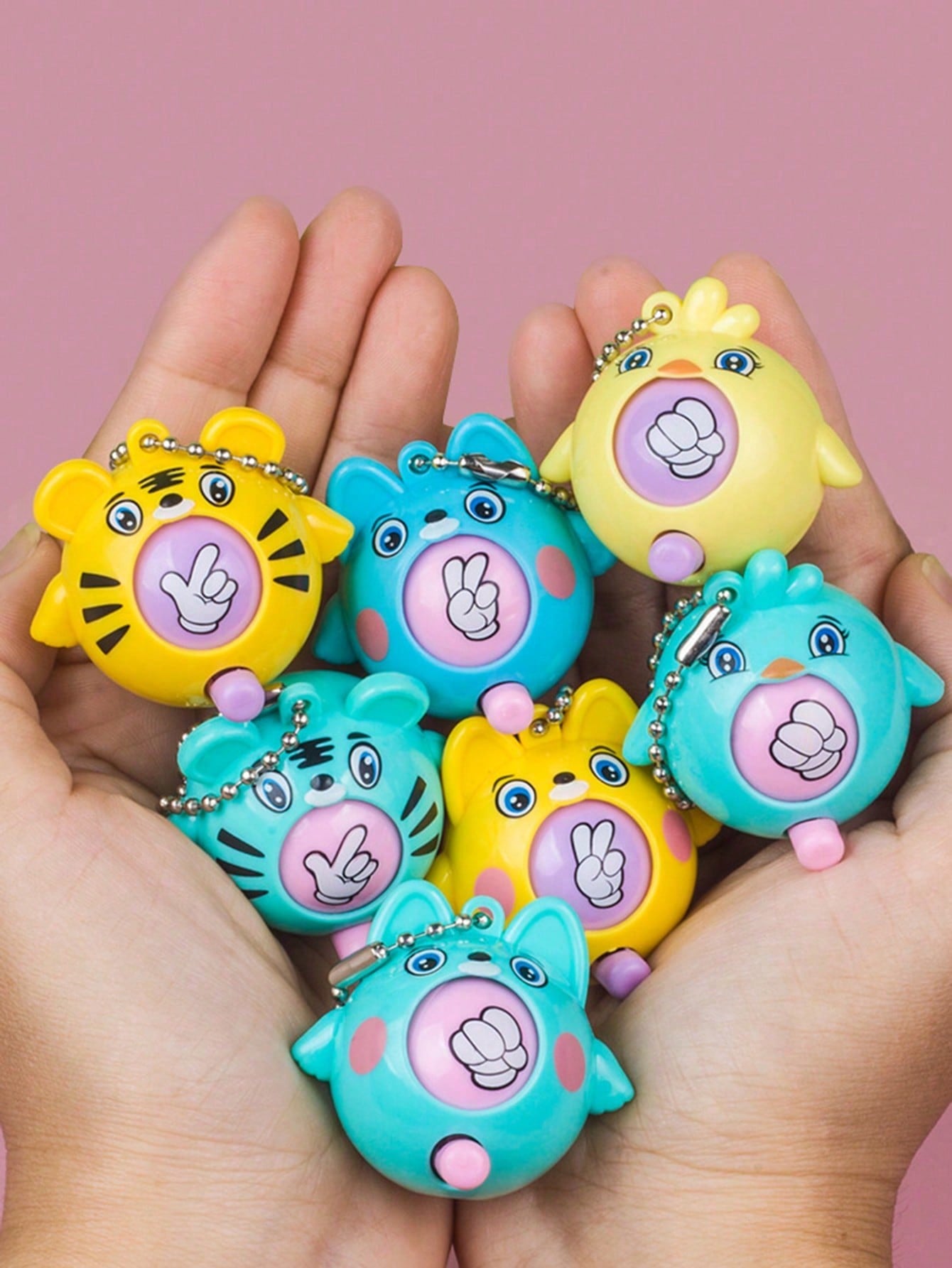 10 pièces de mini porte-clés o - Novelty Gifts avis et prix