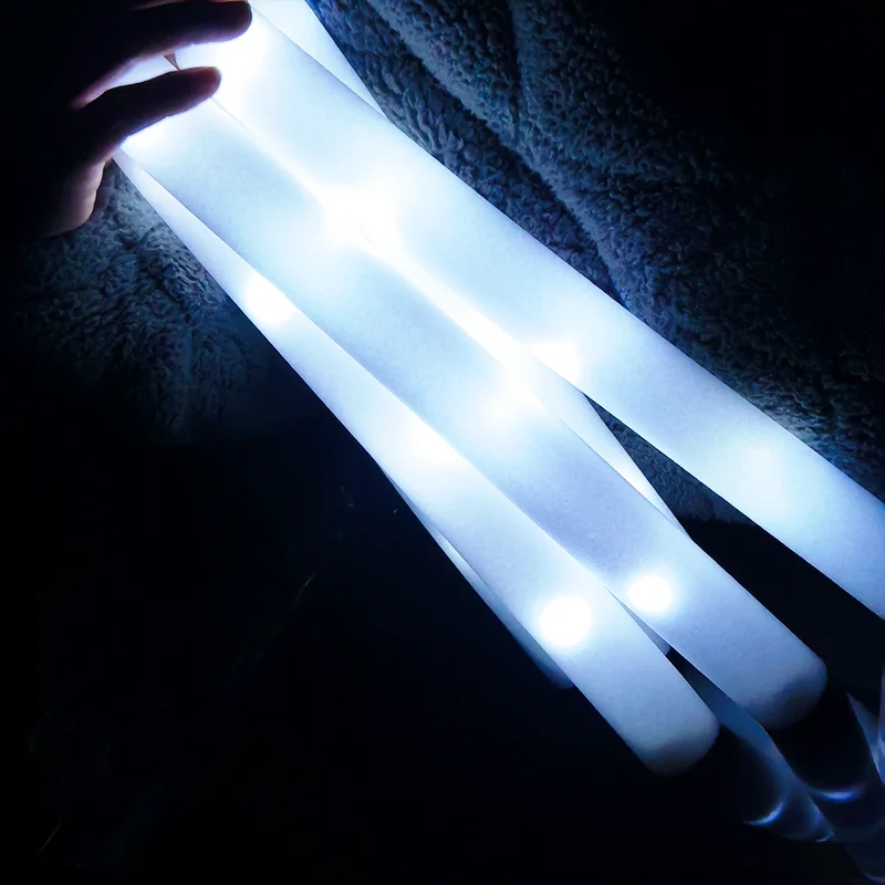 30 pièces LED bâtons de mousse - Flashing Led Foam Sticks Party avis et prix
